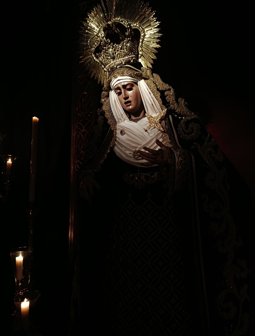 Santo Entierro — imagen 10 de 12